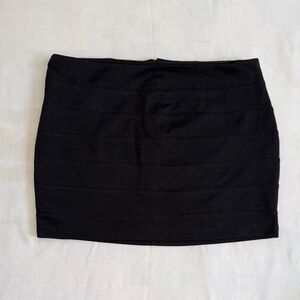 Elegant Black Women's Skirt